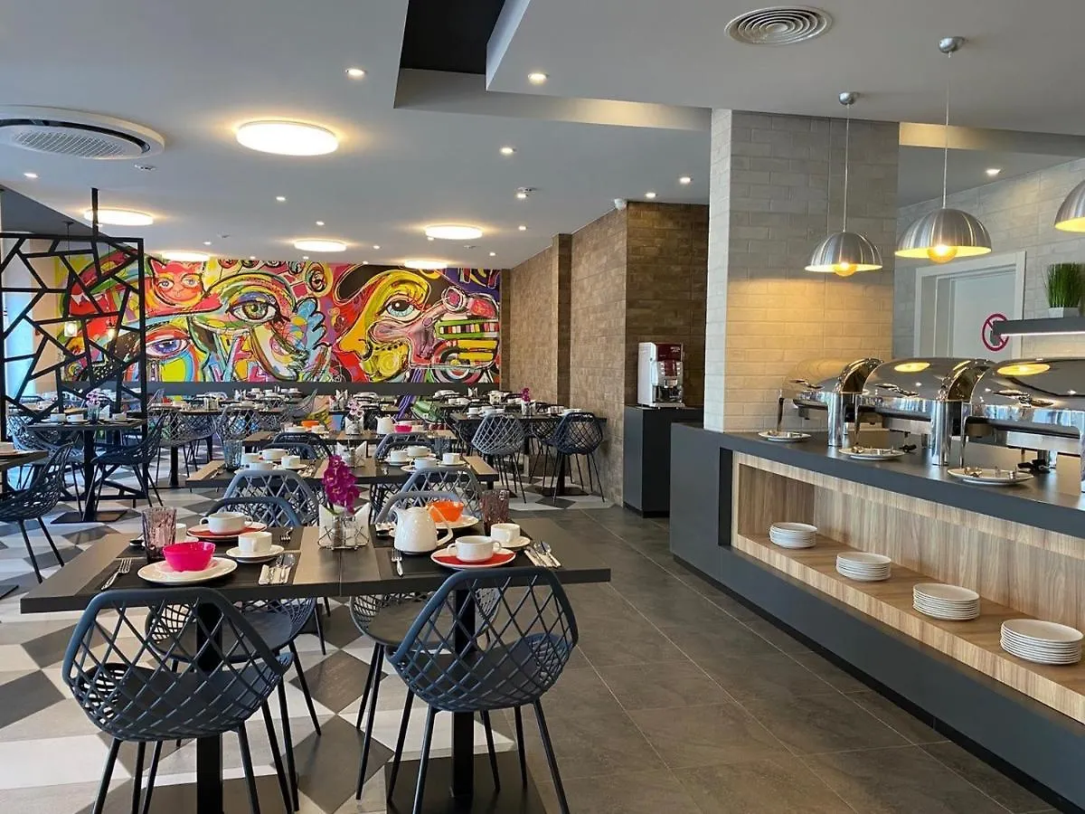 كييف Metro Hostel أوكرانيا